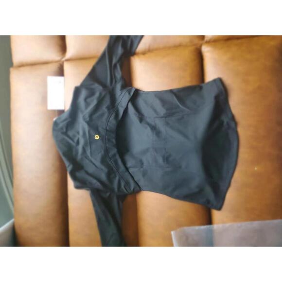 Lululemon - Picture 4 of 9